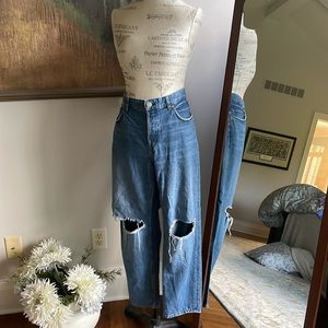 Size 33 H&M Boyfriend Low-Rise Jeans